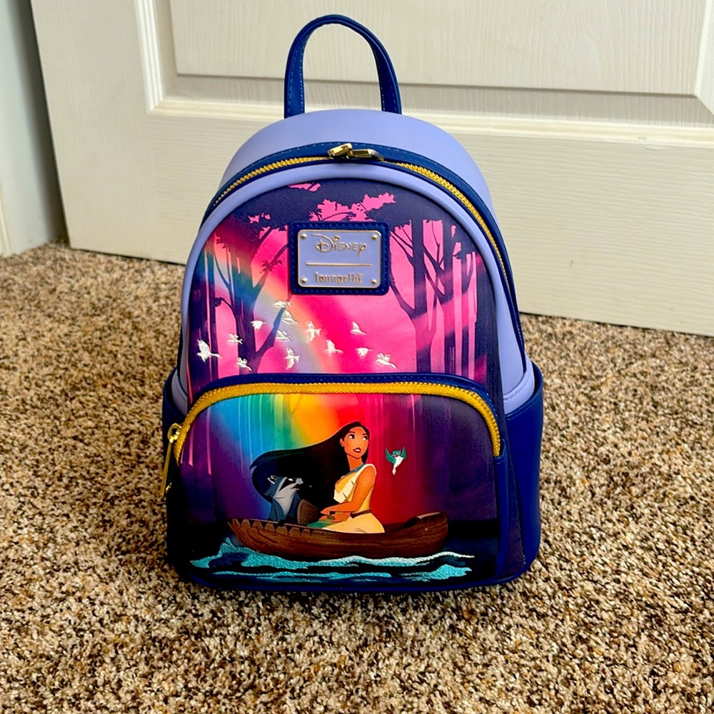 NWT - Disney Princess Loungefly - Pocahontas